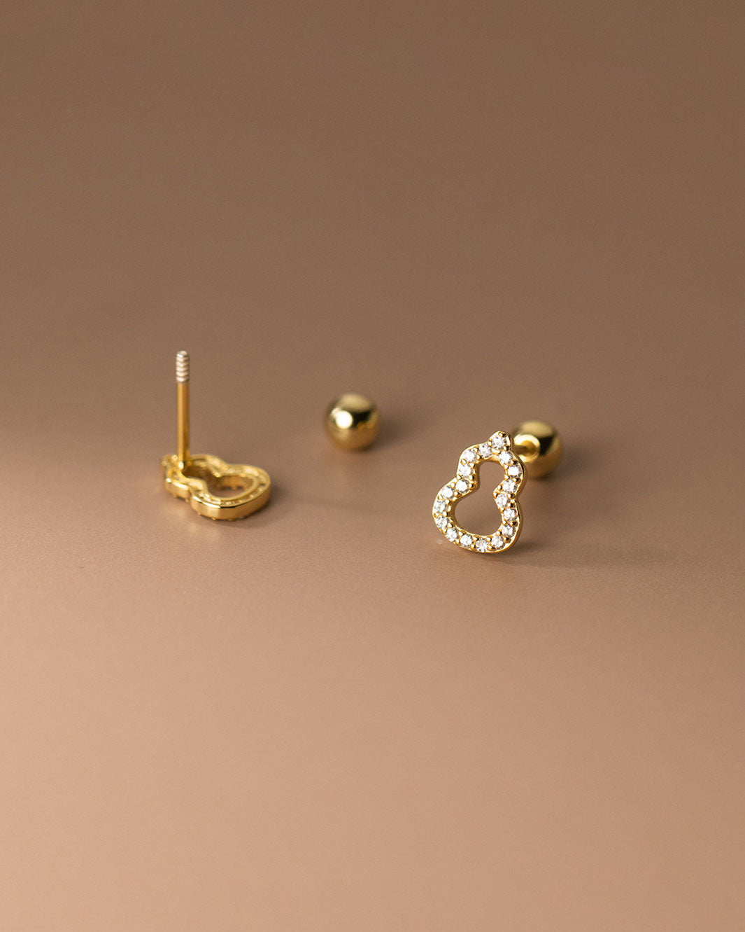 Golden 葫芦 Barbell Earrings