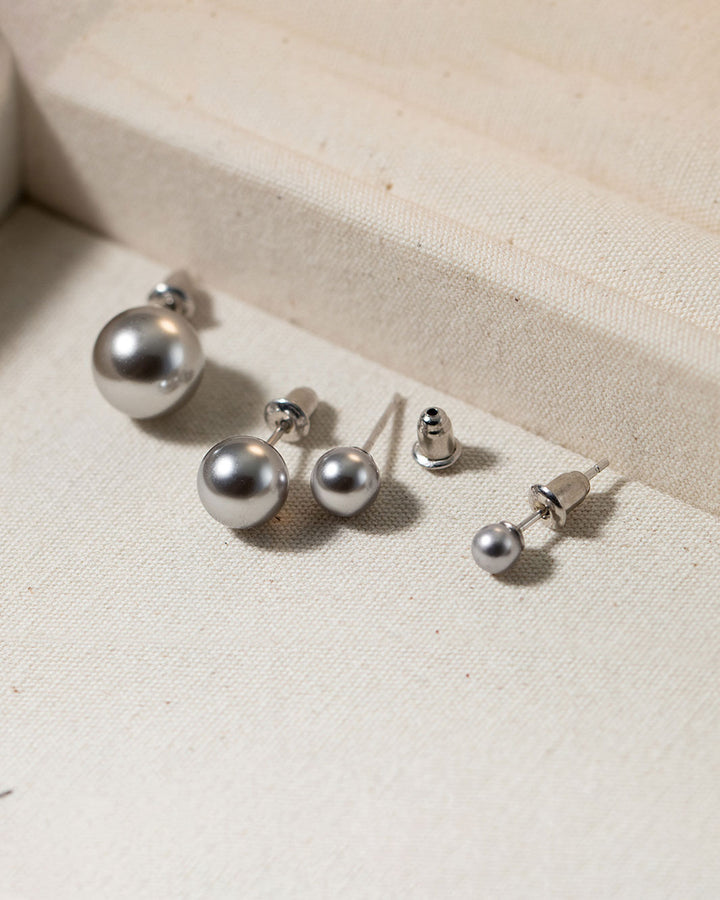 Lavande Pearl Stud Earrings